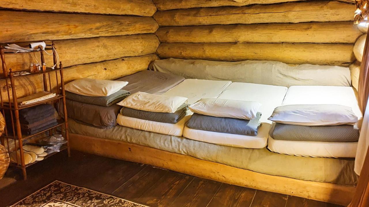 Forest Hut Stariy Prud Pylypovychi Ngoại thất bức ảnh
